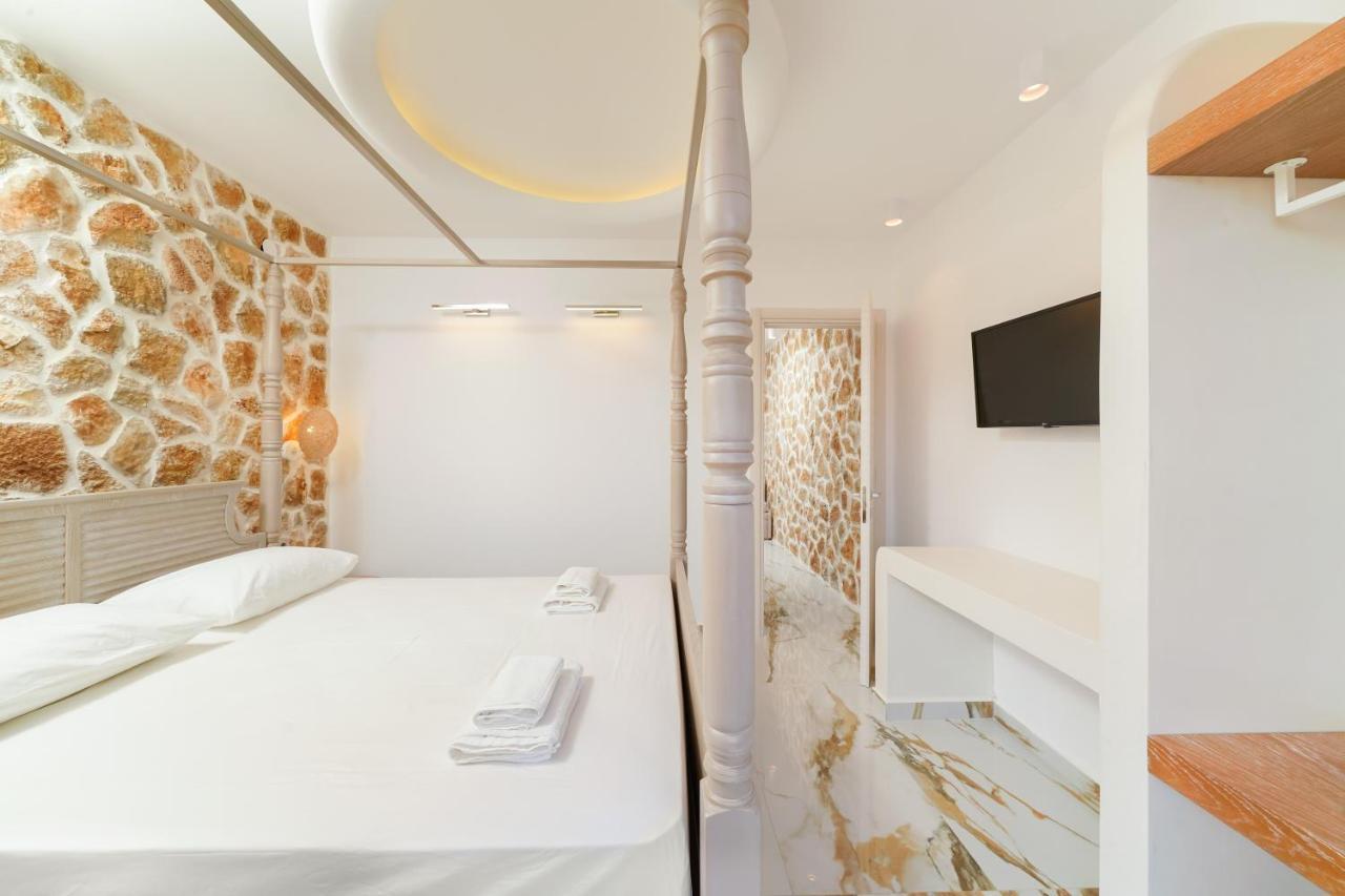 Athina Palace Luxurious Appartments Potos Dış mekan fotoğraf