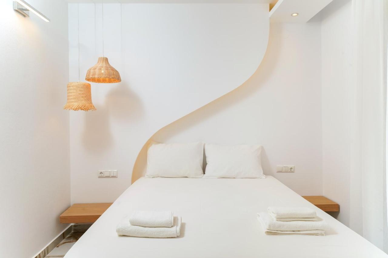 Athina Palace Luxurious Appartments Potos Dış mekan fotoğraf